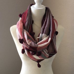 Loft tassel scarf